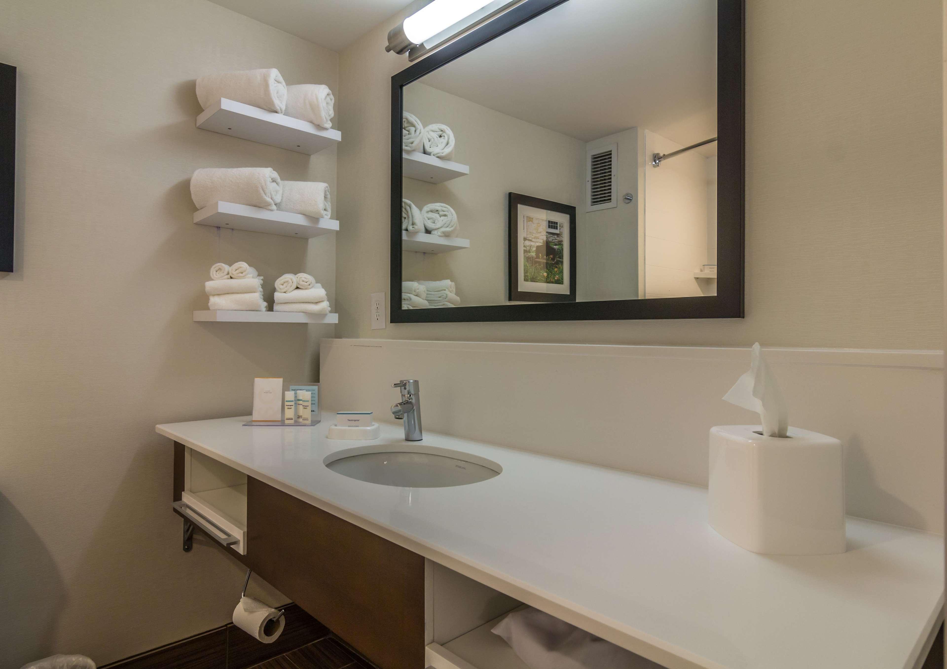 Hampton Inn Winchester-University/ Mall Dış mekan fotoğraf